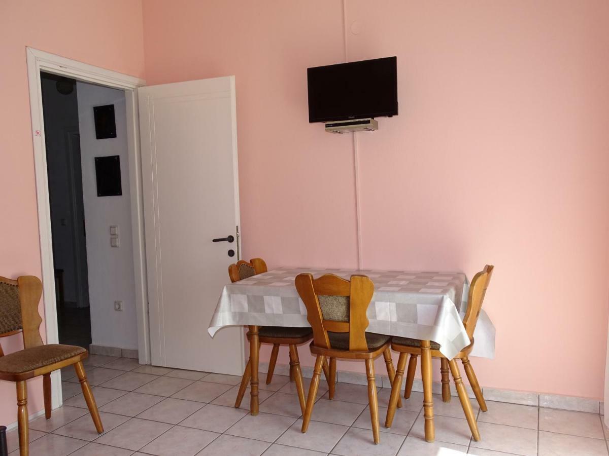 Socrates Apartments Olympiakí Aktí Eksteriør bilde